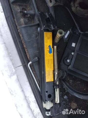 Домкрат автомобильный (оригинал) Audi/MB