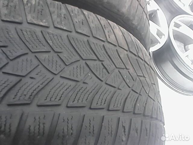 Goodyear UltraGrip Performance Gen-1 235/45 R17