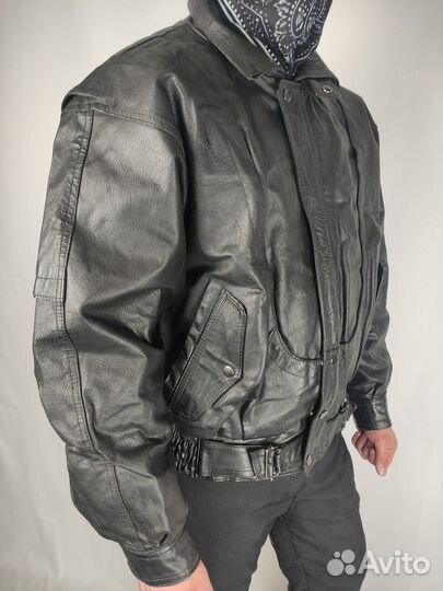 Мотокуртка кожаная 54 размер