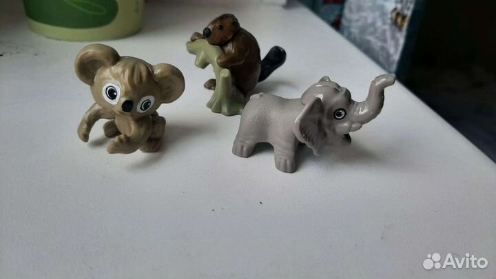 Игрушки из киндера серия Natoons