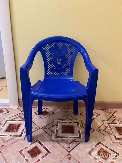 Детский стул