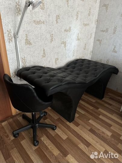 Анатомическая кушетка для наращивания черная