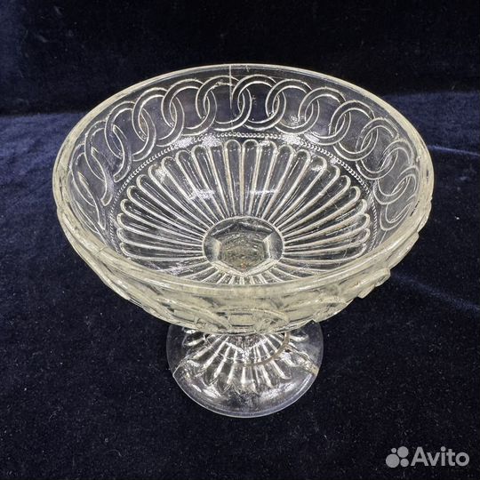 Ваза на ножке старинная стекло редкость креманка