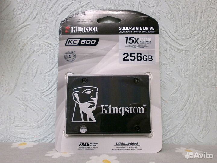 SSD Kingston KC600 256GB Оригинал