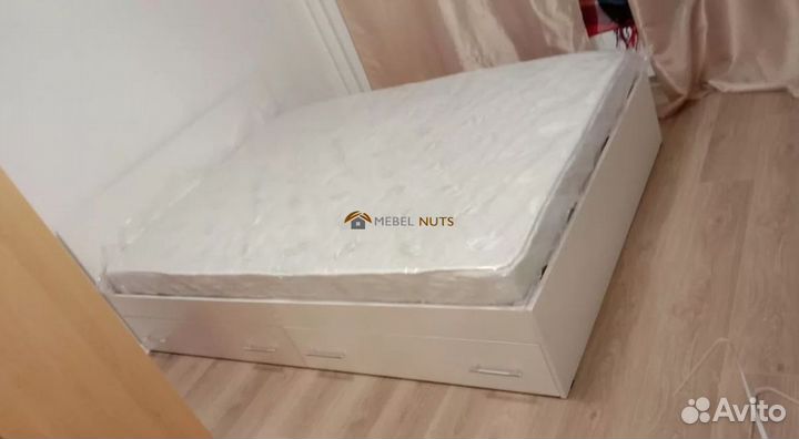 Кровать двуспальная 160х200 с ящиками