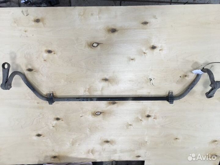 Стабилизатор передний Skoda Octavia tour или 1U