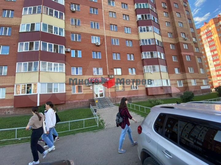 Помещение на красной линии в Серебряном ручье