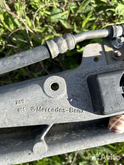 Подрамник передний mercedes w203