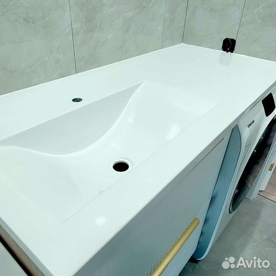 Столешница для ванной