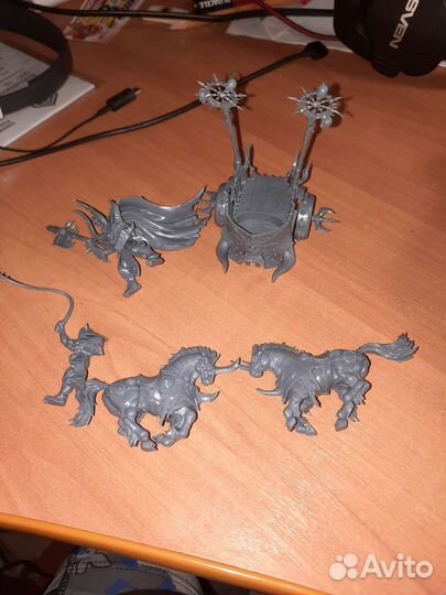 Warhammer 40000 миниатюры