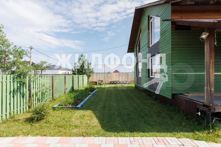 Дом 137,8 м² на участке 10 сот.