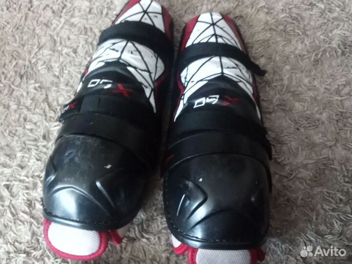 Хоккейные наколенники