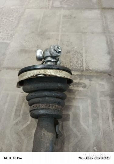 Привод левый renault logan 1