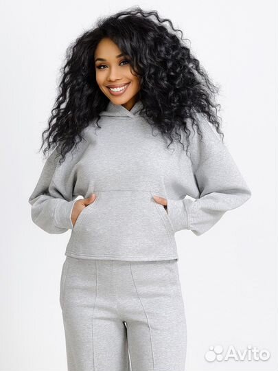 Спортивный костюм женский