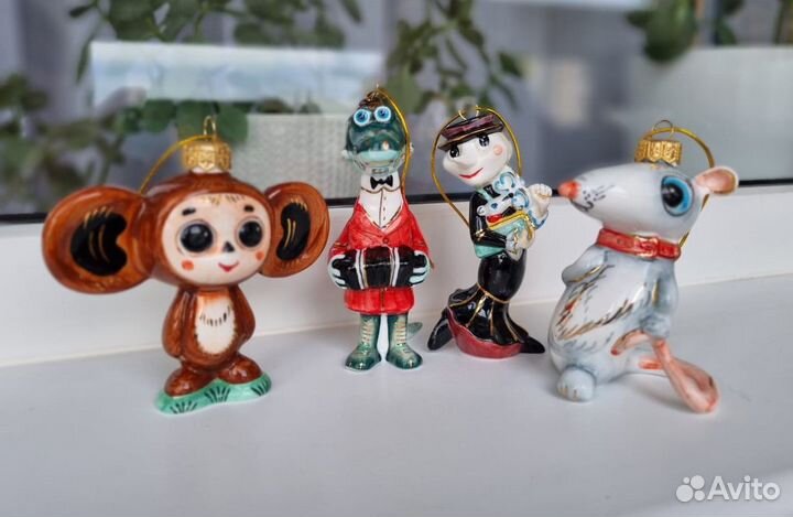 Елочные игрушки