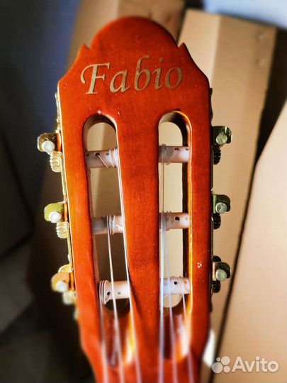 Классическая гитара