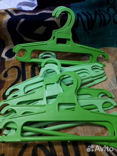 Плечики + 10шт