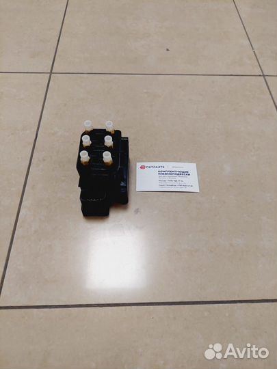 Блок пневмоподвески для ауди A8 D3 4Z7616013