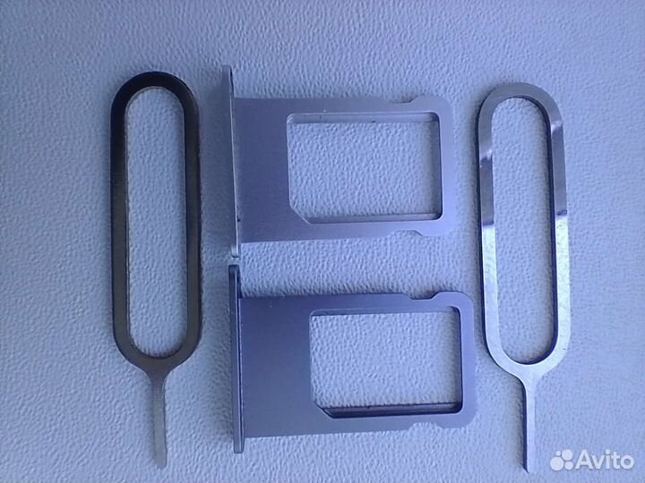 Слот для sim карты iPhone с ключом