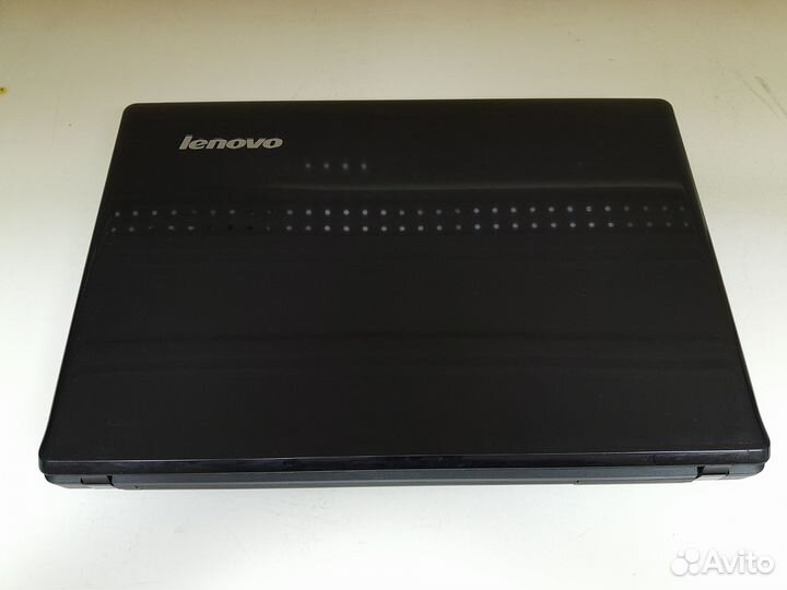 Ноутбук / Core I3 / 4Gb / Intel HD до 8Gb+SSD