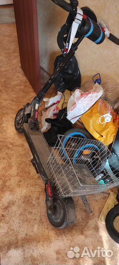 Продаю электросамокат куго х 1