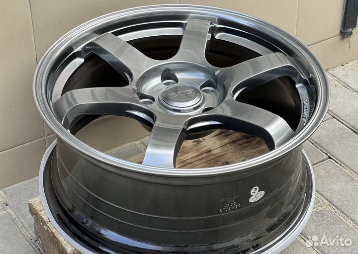 Диски новые Rays Volk Racing TE37 r17 5x114.3