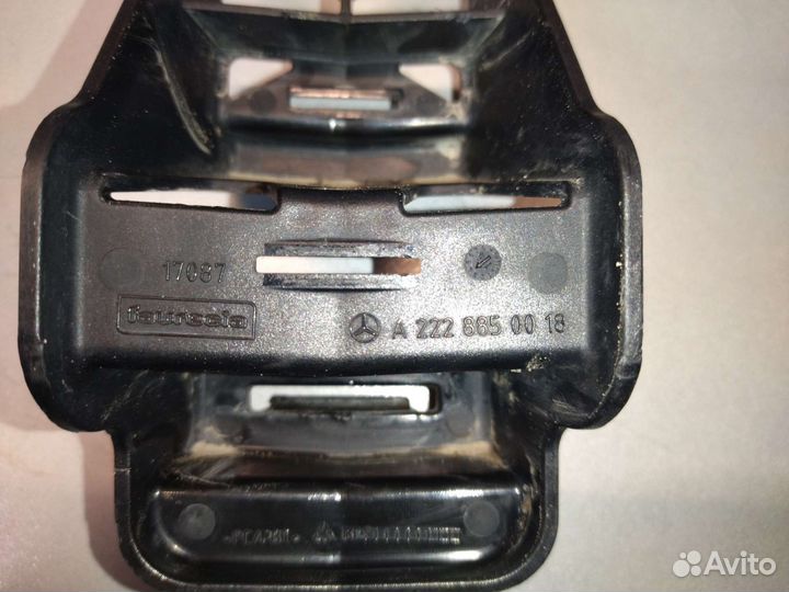 Распорка переднего бампера Mercedes W222