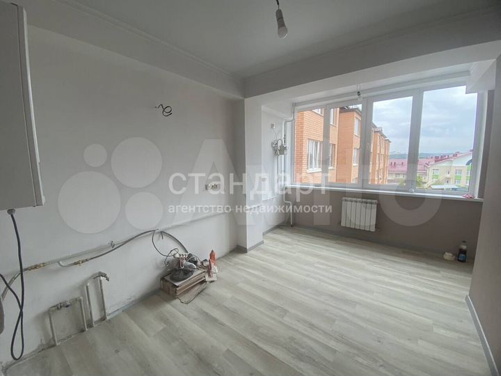 1-к. квартира, 43 м², 4/5 эт.