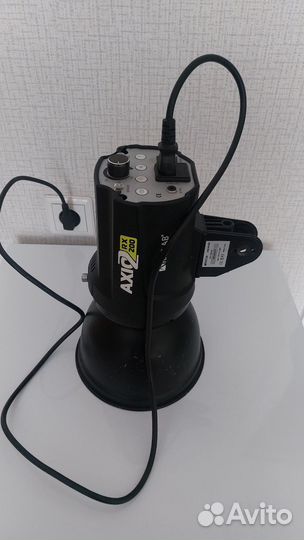 Фотовспышка Raylab Axio2 RX200