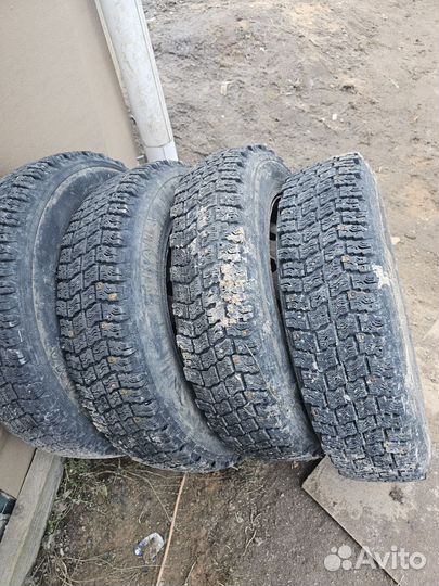 Колеса на машину