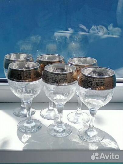 Набор бокалов