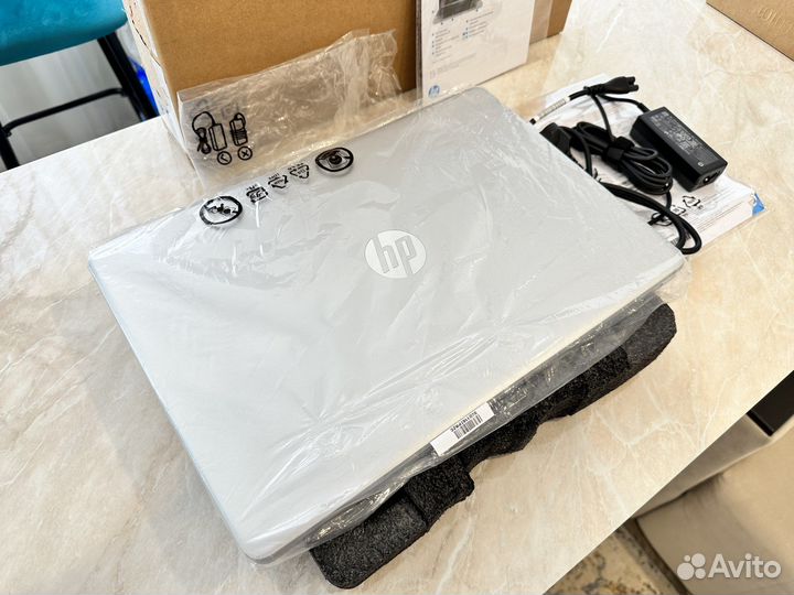 Новый ноутбук Hp 15S Ryzen 5 5500U x12 512Gb 8Gb