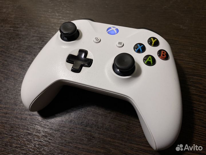 Xbox One s, 9 игр