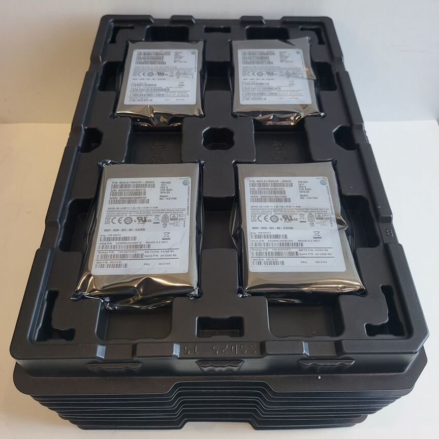 [PM1635] Жесткий Диск Samsung 1635 1.6tb Pm1635