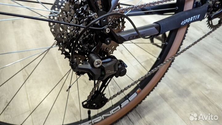 Велосипед горный cube 29