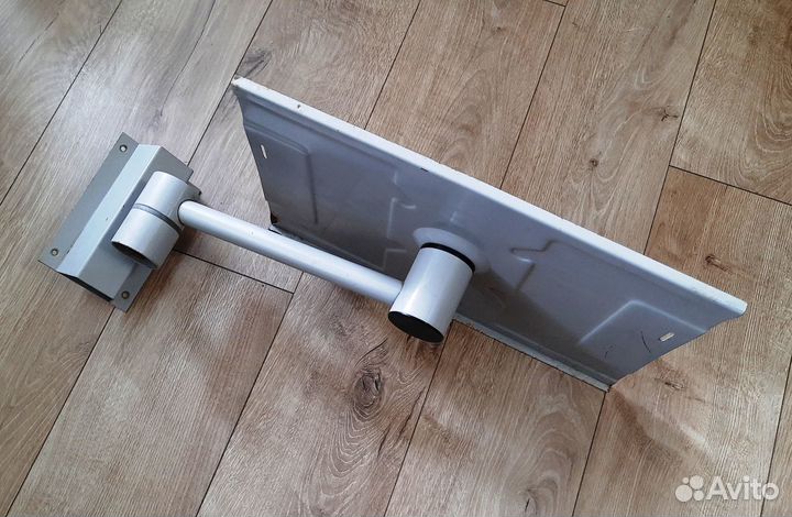 Кронштейн для телевизора