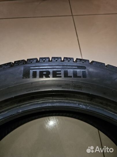 Pirelli Ice Zero 255/50 R20