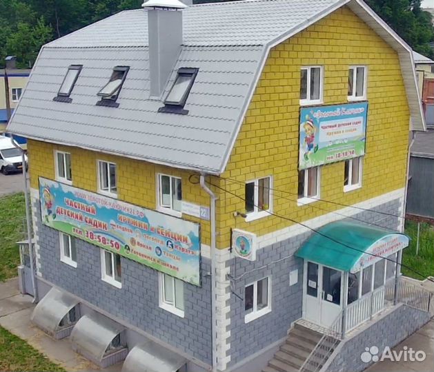Младший воспитатель детского сада