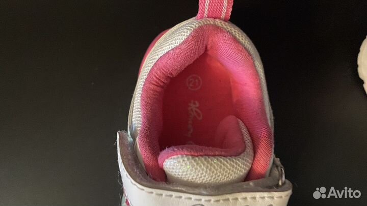 Кроссовки детские