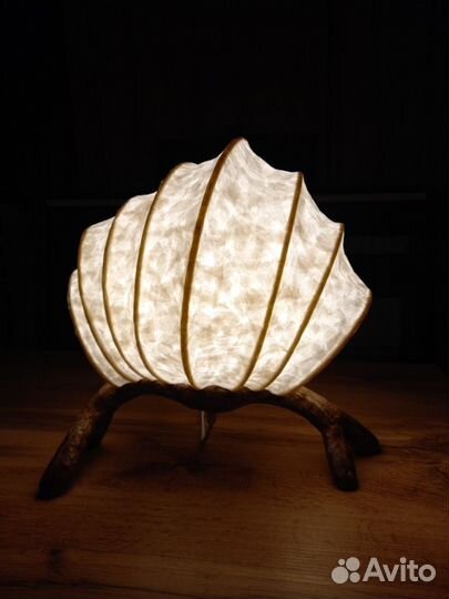 Необычный светильник из рисовой бумаги