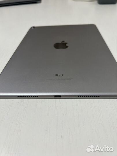 Apple iPad pro 10.5 64гб