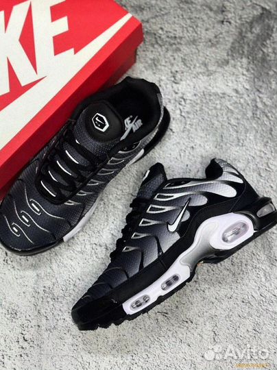 Кроссовки Nike Air Max Tn Plus (Арт.33829)