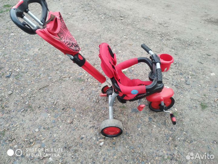 Детский трехколесный велосипед
