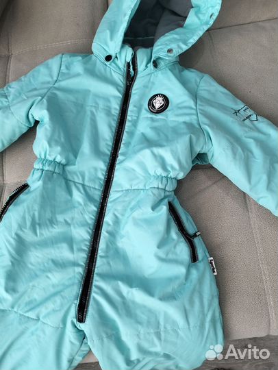 Зимний комбинезон для девочки