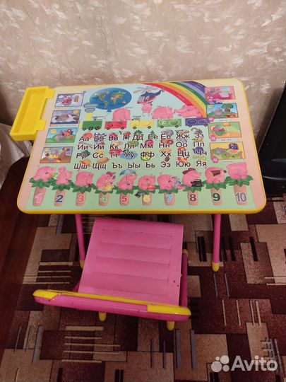 Детский стол и стул + стулчак для туалета