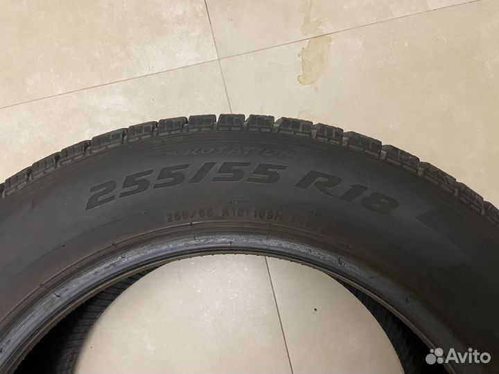Pirelli Ice Zero FR 255/55 R18