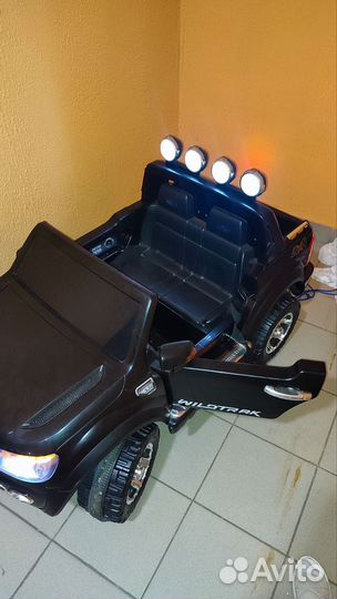 Электромобиль