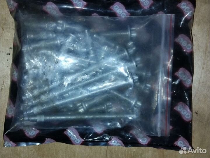 Комплект болтов маслянного поддона BMW N52