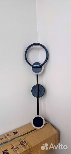 Настенный светильник