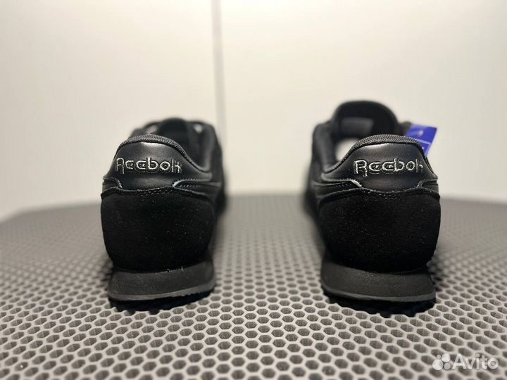 Кроссовки Reebok